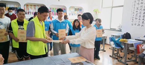 用心感恩，讓愛(ài)更傳遞 青島科技大學(xué)海洋學(xué)院“小浪花”志愿服務(wù)隊(duì)開(kāi)展信息技術(shù)咨詢服務(wù)活動(dòng)